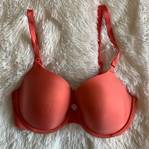 Victoria's Secret Perfect Coverage Bra Size 34D